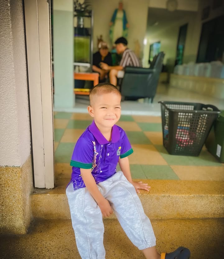 มูลนิธิคุณพ่อเรย์